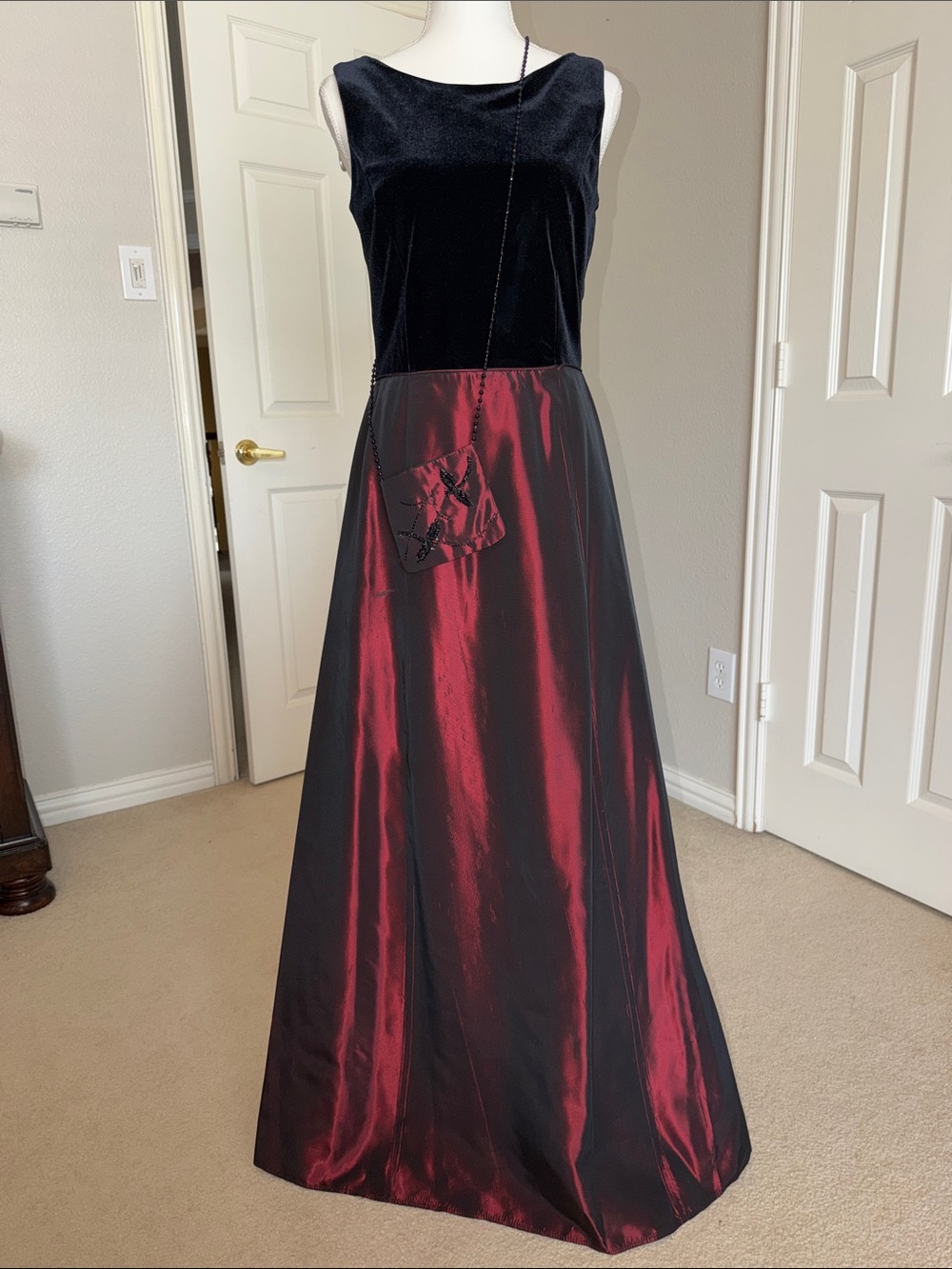 Sleeveless Black Velvet Bodice with Wine-Red Satin Maxi Gown